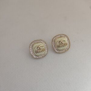 Chic Gold and Cream Paris Earrings
